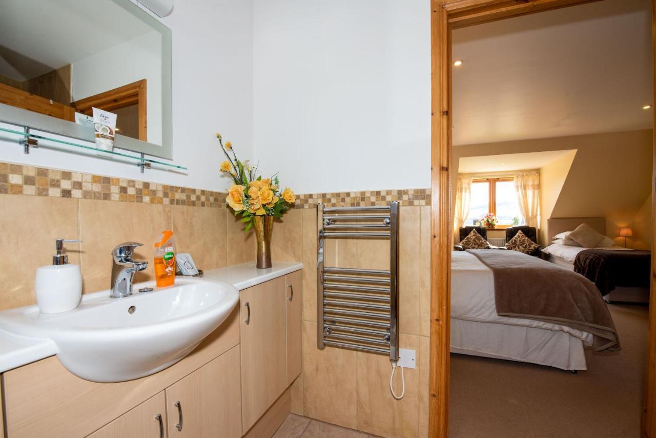 Tigh An Each B&B & Laggan Glamping Newtonmore Extérieur photo